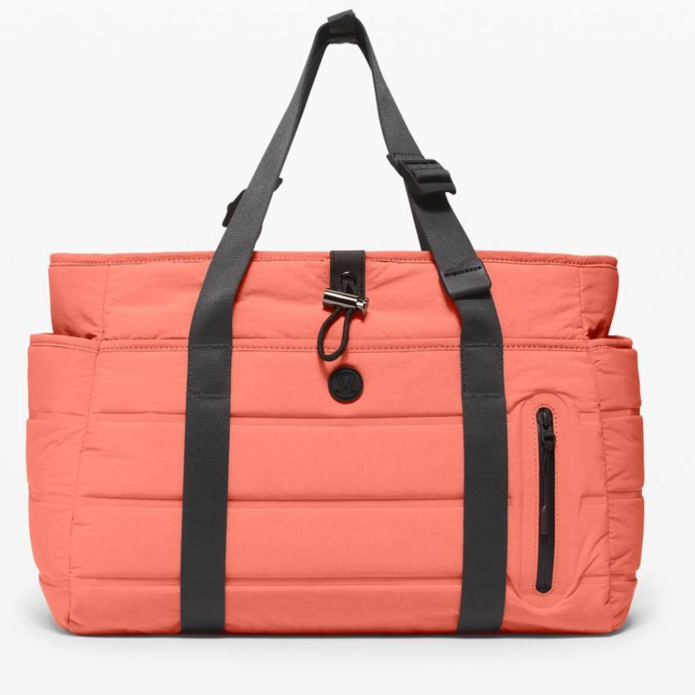 Lululemon Dash All Day 20L XL
Copper Clay Travel Duffel Gym Bag